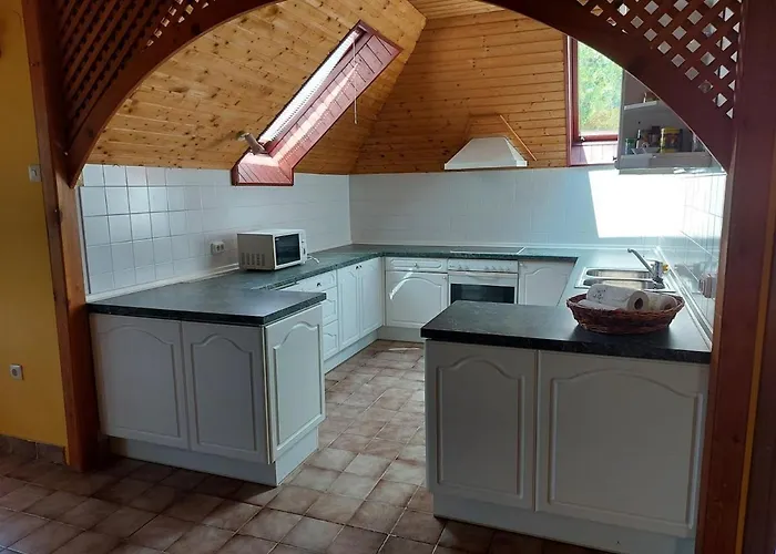 Saci Lak Apartament Gyenesdiás